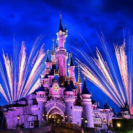 Luxury Brand New Art Deco Disneyland Chalifert Exteriör bild