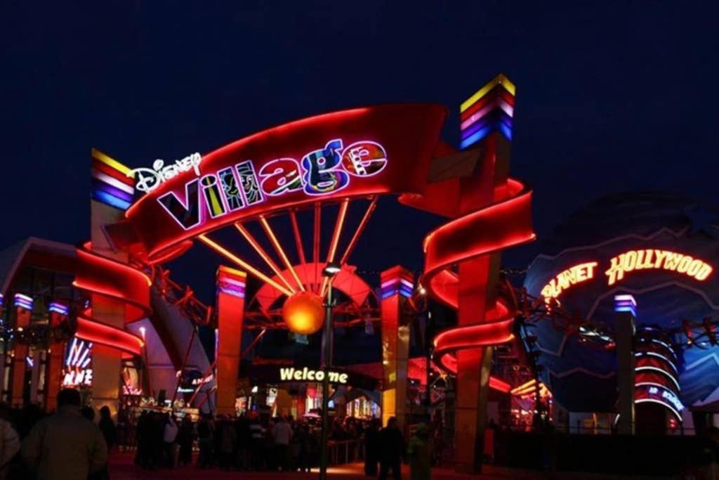 Luxury Brand New Art Deco Disneyland Chalifert Exteriör bild